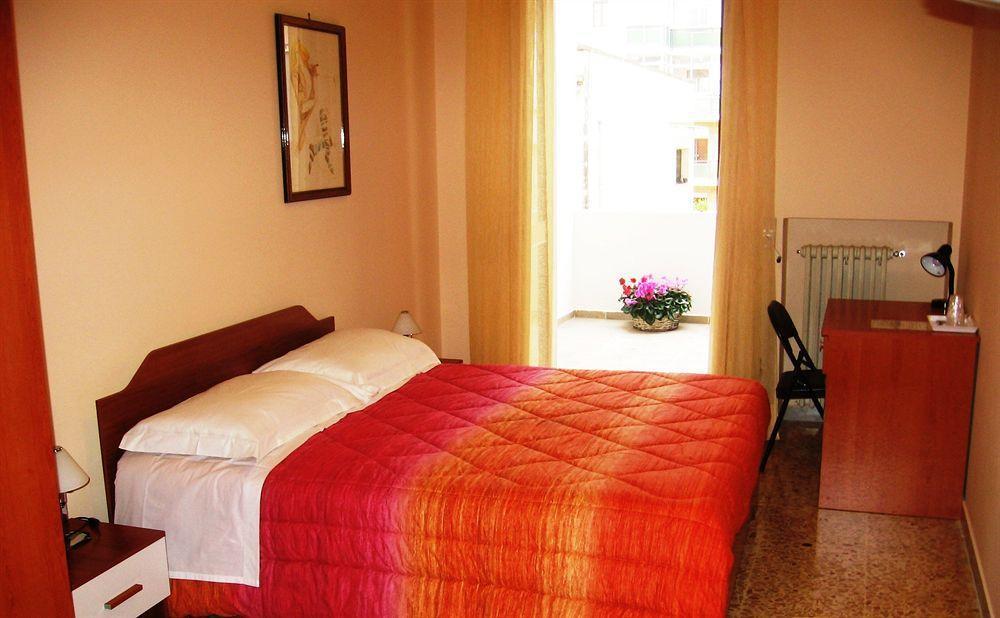 B&B Piazza 300Mila 레체 외부 사진