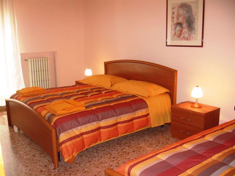 B&B Piazza 300Mila 레체 외부 사진