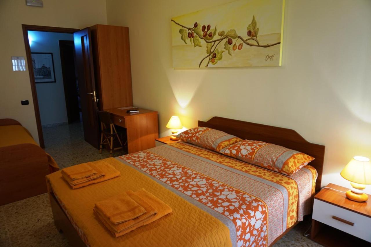 B&B Piazza 300Mila 레체 외부 사진